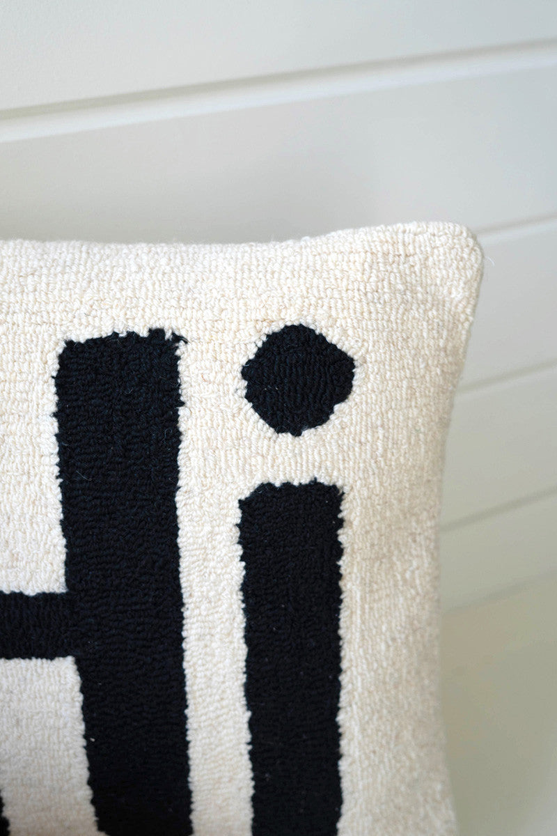 Hand Hooked Welcome "Hi" Pillow