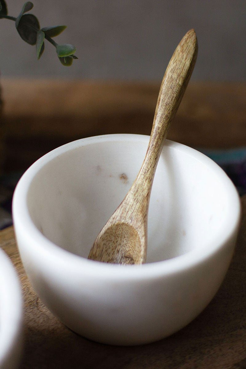 White stone serving bowls with mango spoons and base - set of 3 - Design Club Home